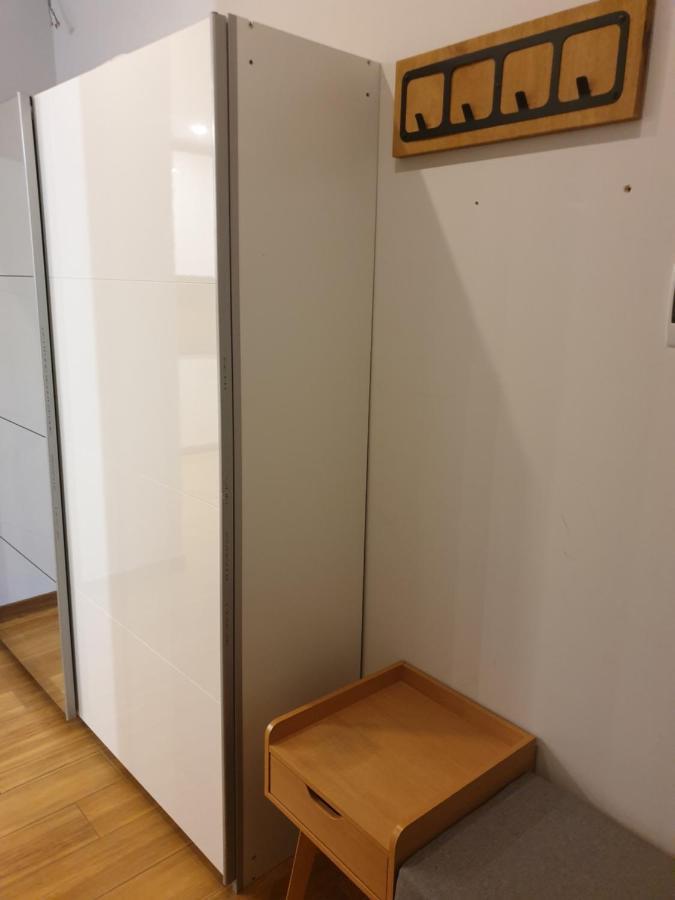 Maly Apartament W Zieleni Blisko Jeziora Sroda Wielkopolska Exterior photo